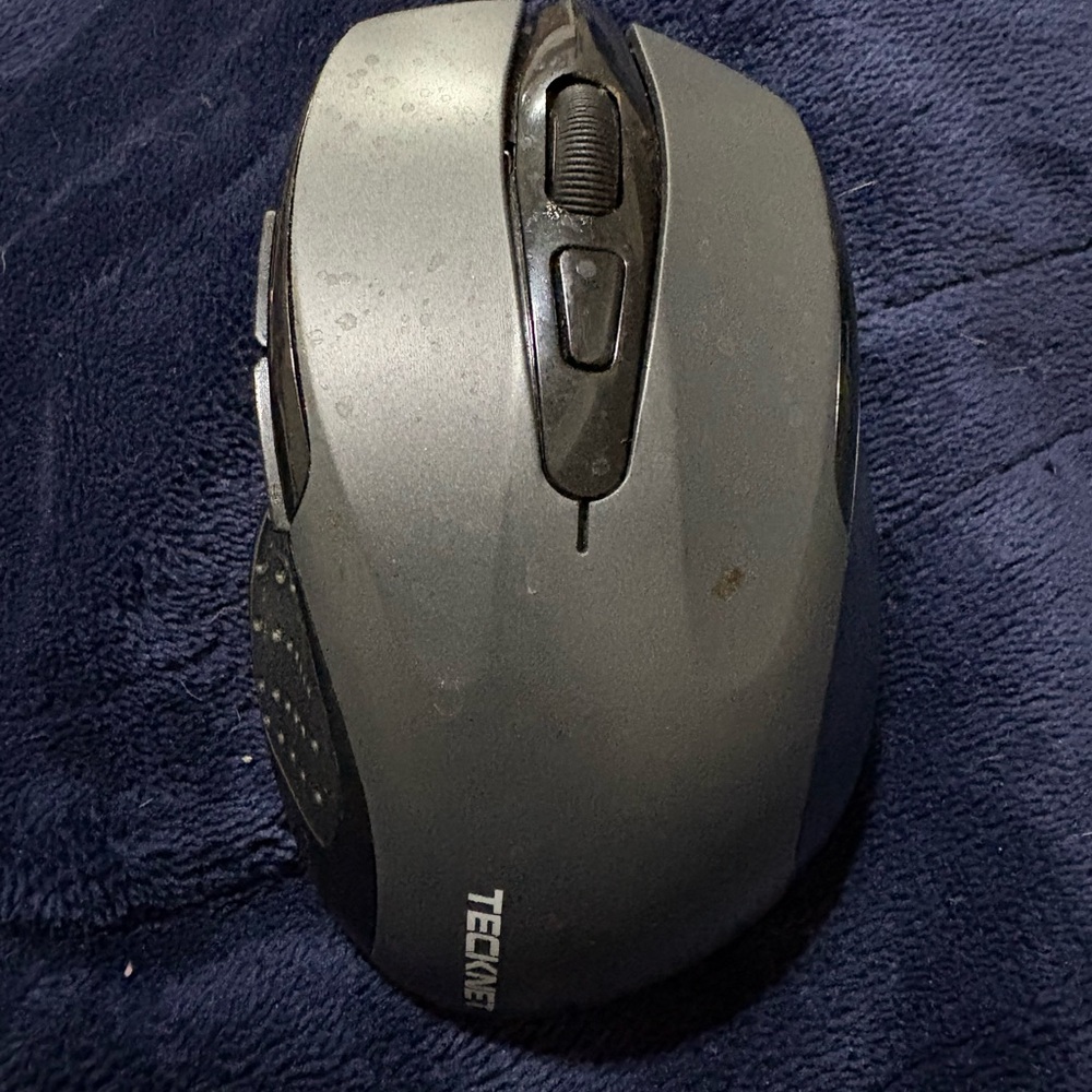 Wireless Mouse - Sleek Black Design